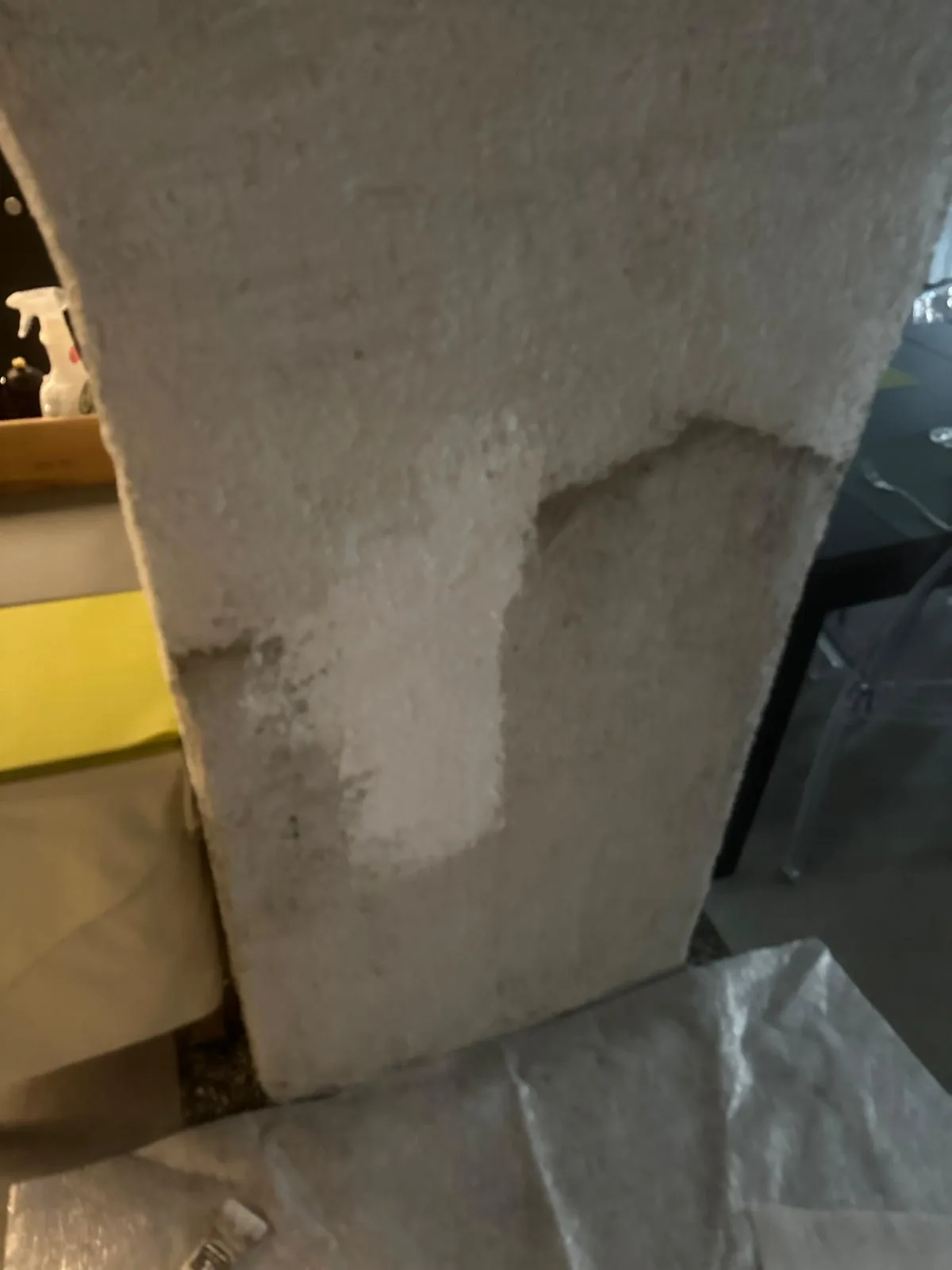 Arche en pierre en cours de rebouchage avant enduit